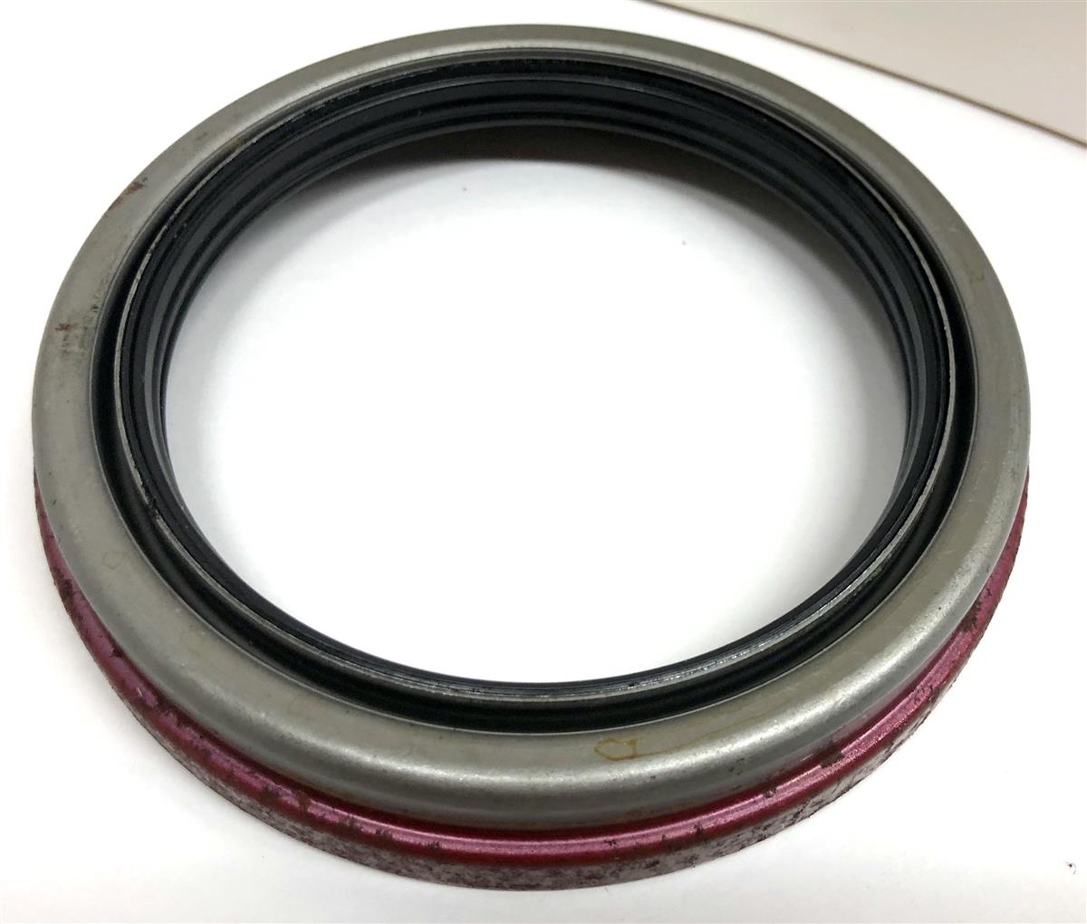 International Wheel Hub Seal for International Trucks